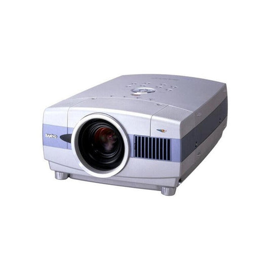 Sanyo PLC-XT11 1024x768 2700 Lumens 3LCD Projector / No Remote / Lamp Warning